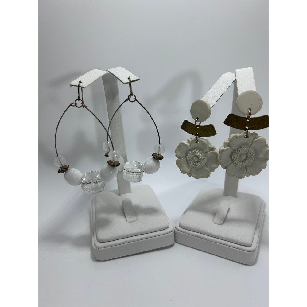 Earrings Set Unbranded  Women OS White Good Beaded Hoop and Floral Drop Bundle